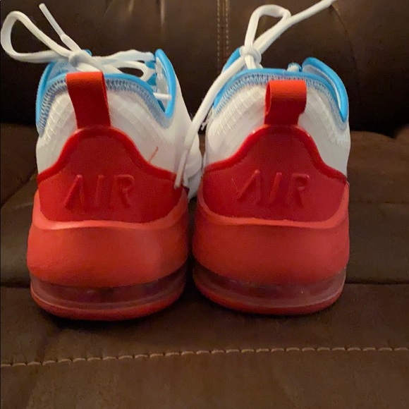 SOLD - Picture 4 of 7